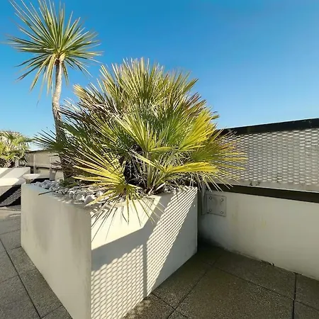 Le Panoramique Apartment